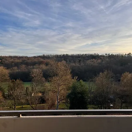 Appartamento Lichtdurchflutetes Penthouse Mit Sued- & Westbalkon In Stuttgart-degerloch Stoccarda